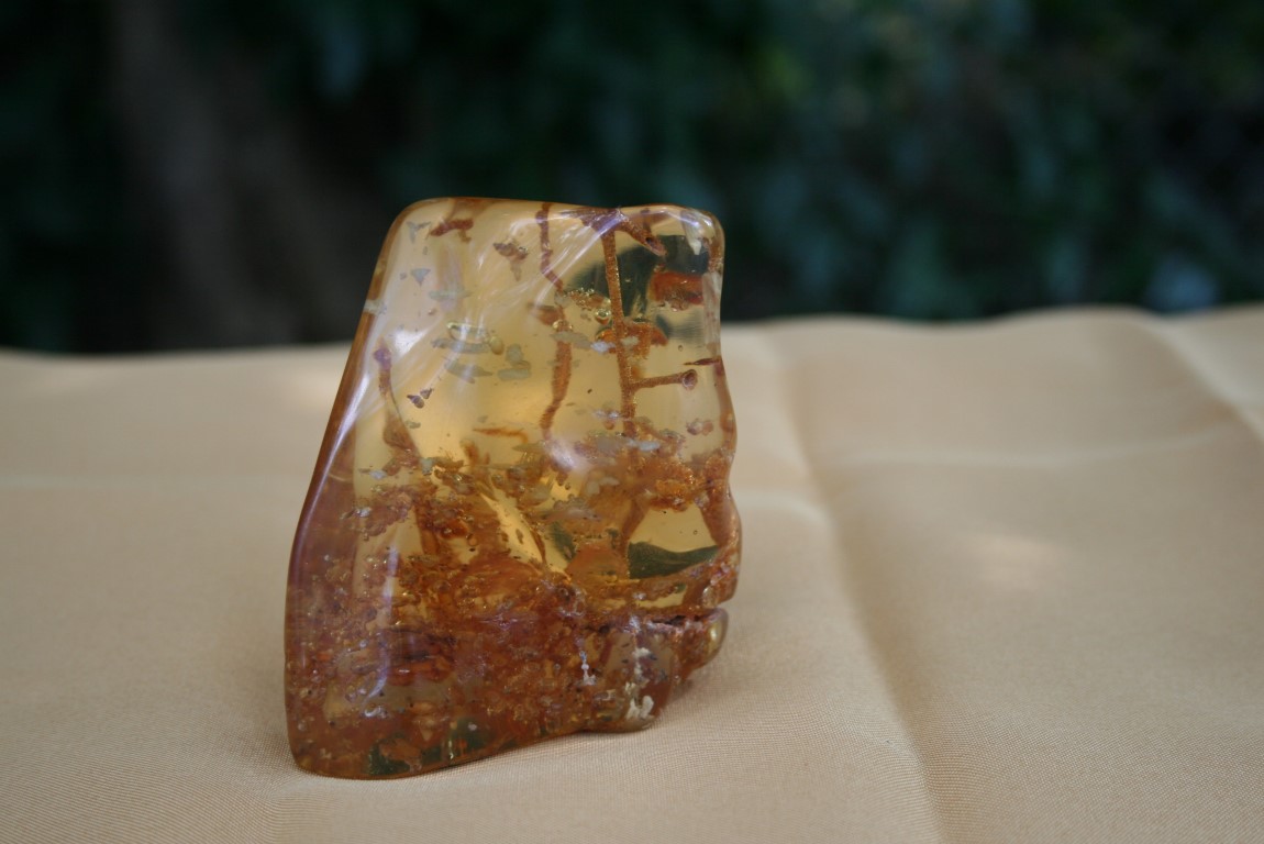 Copal Amber emanates positive energy 4513